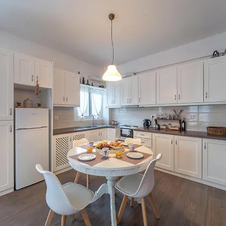 & Bright 2bd In Corfu Town Near Port * Corfu (city)