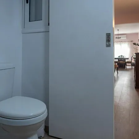 Apartment & Bright 2bd In Corfu Town Near Port *