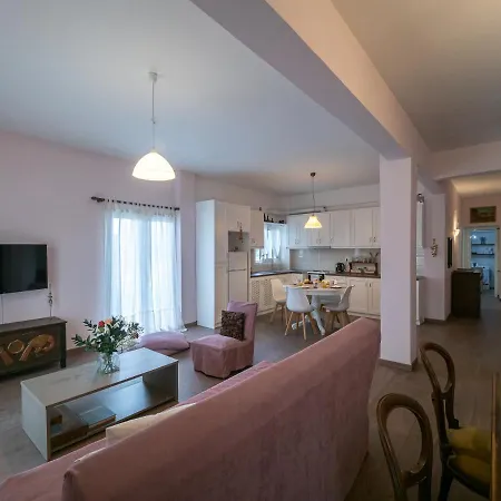 Apartmán & Bright 2bd In Corfu Town Near Port *
