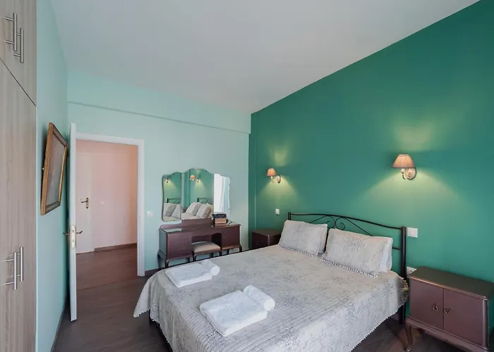 & Bright 2bd In Corfu Town Near Port