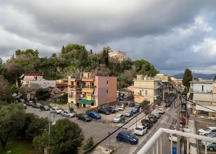 & Bright 2bd In Corfu Town Near Port Apartament Corfu (city)