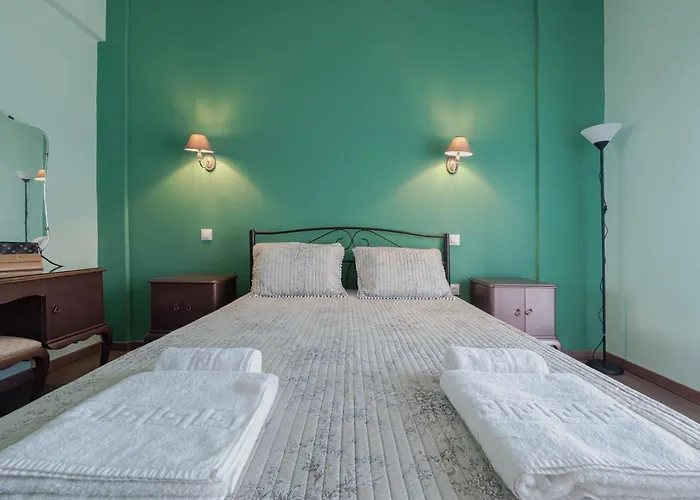 & Bright 2bd In Corfu Town Near Port Apartment