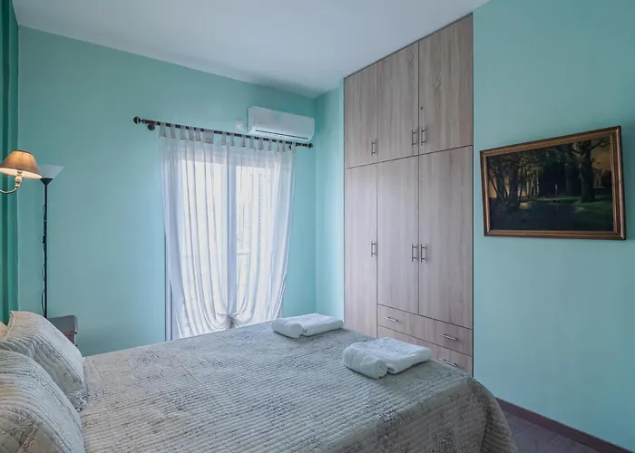 & Bright 2bd In Corfu Town Near Port Apartment *